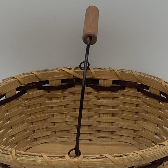 Vintage Nancy Burford Appalachia Basket with Metal Handle - Picture 7 of 9
